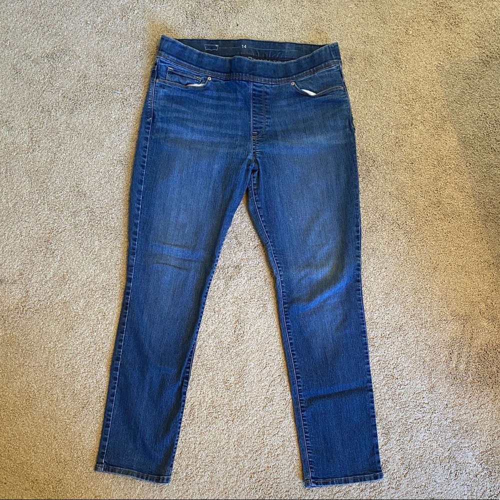 Levi’s comfort waistband jeans